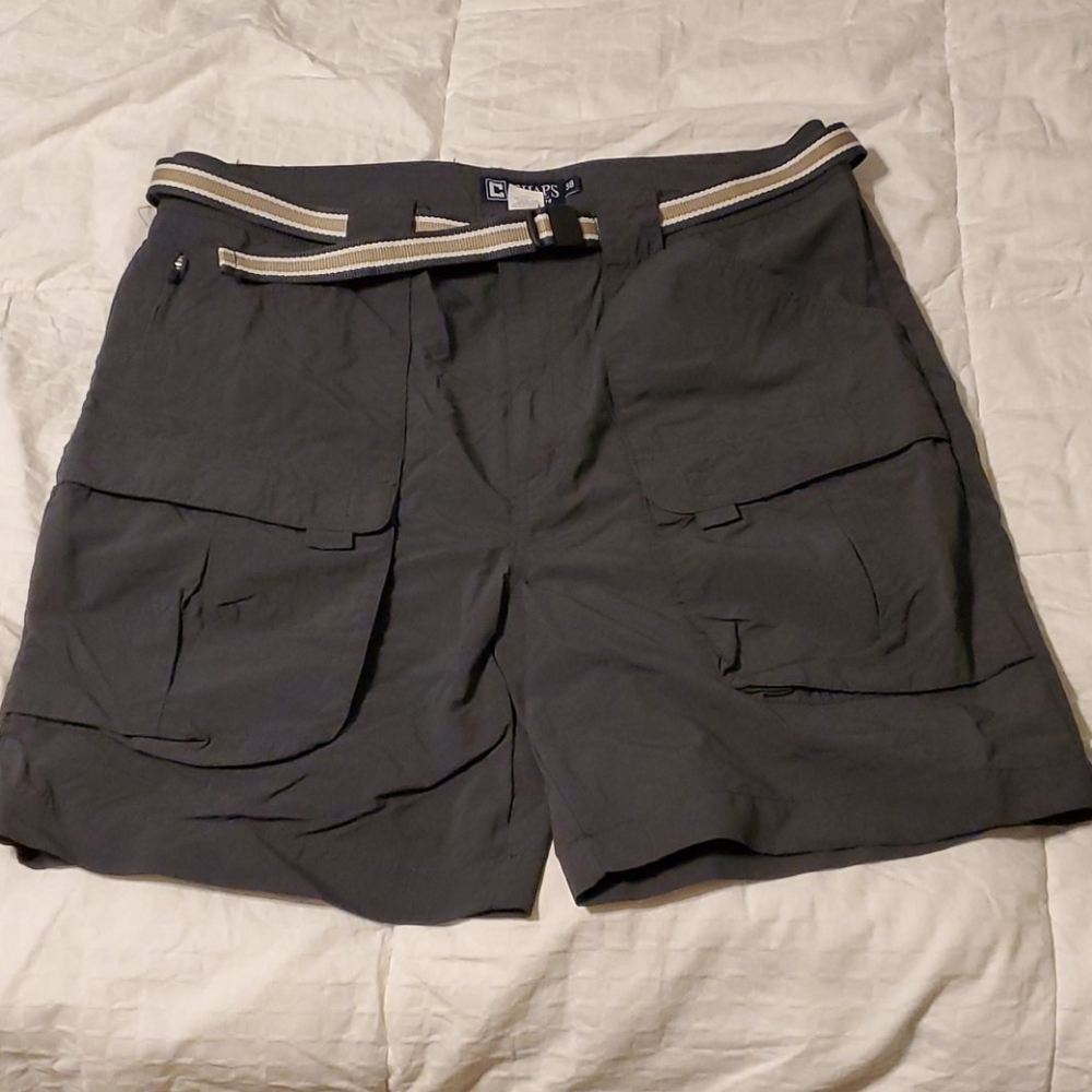 Mens Chaps hiking shorts 38 fits more like 36